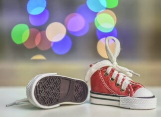 10 sposobów na sprawienie, by kupowanie butów stało się zabawą dla dziecka
