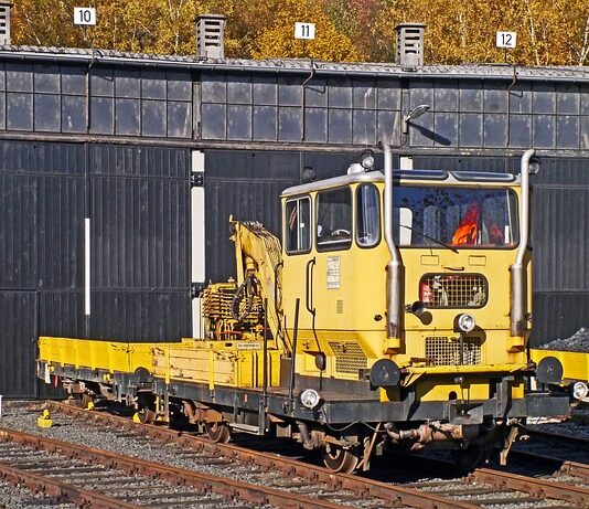 Czy można Skleić kabel zwykłą taśmą?