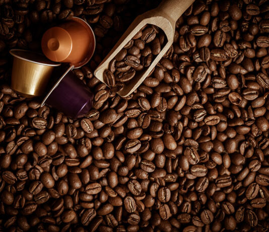 Dlaczego data palenia ma większe znaczenie niż data przydatności do spożycia? świeżo palona